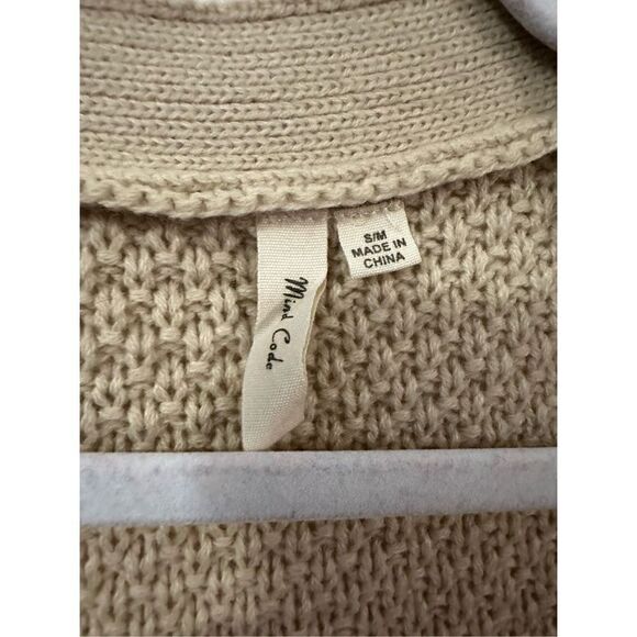 Mind Code Long sleeved creme cardigan s/m - Picture 4 of 4